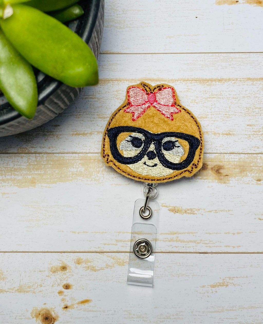 Sloth Badge reel, sloth Badge holder, badge reel, ID badge holder, ID card holder, ID badge reel, nurse gift, nursing badge reel,