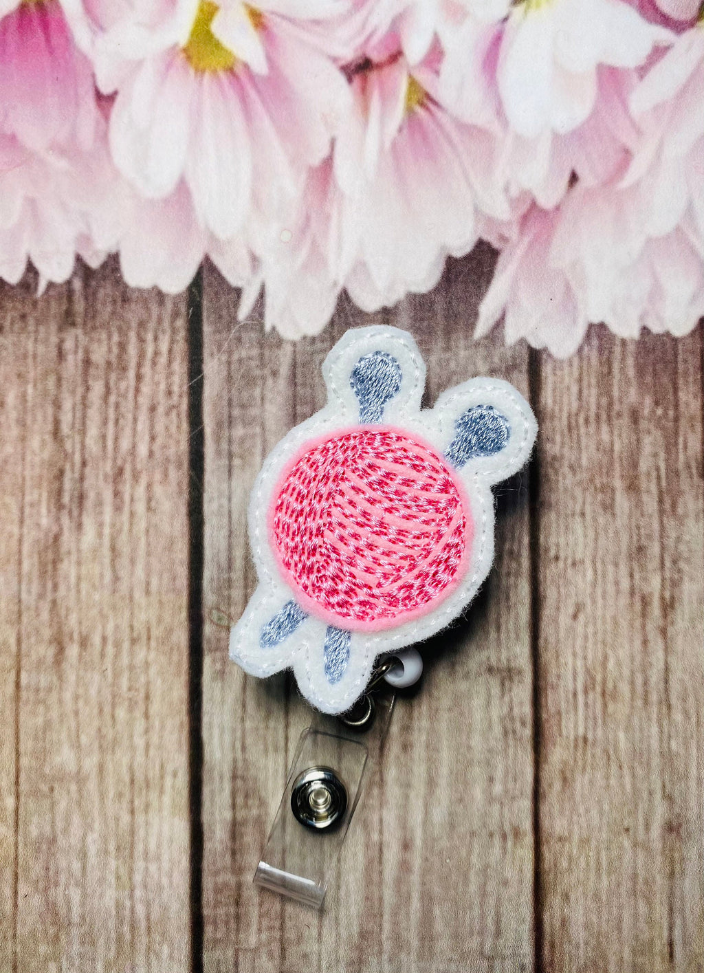 Knitting retractable badge reel lanyard